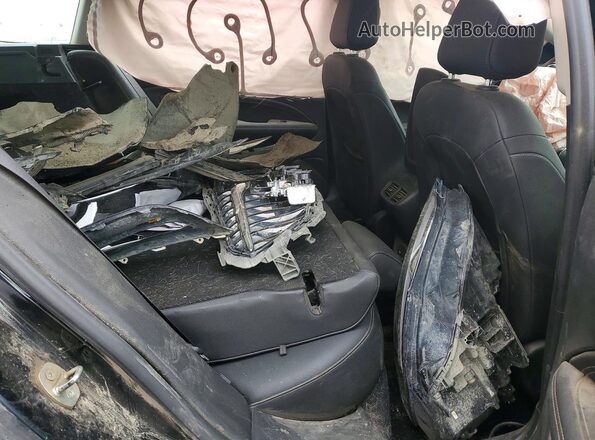 W04GV8SX5K1010944 2019 BUICK REGAL Black Rear seats view
