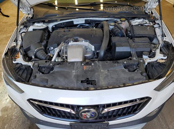 W04GV8SXXK1023754 2019 BUICK REGAL Белый Вид задней части салона