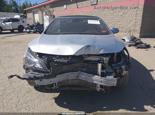 W04WH3N56HG012479 2017 BUICK CASCADA Silver Widok z przodu