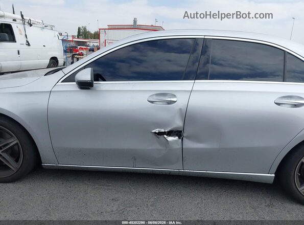 W1K3G4EB0LJ203579 2020 MERCEDES-BENZ A 220 Silver 