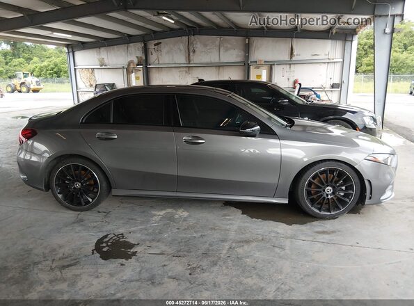 W1K3G4EB0NJ365800 2022 MERCEDES-BENZ A 220 Gray Rear interior view