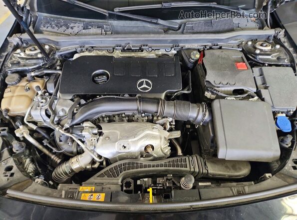 W1K3G4EB2LW043613 2020 MERCEDES-BENZ A Черный Вид задней части салона