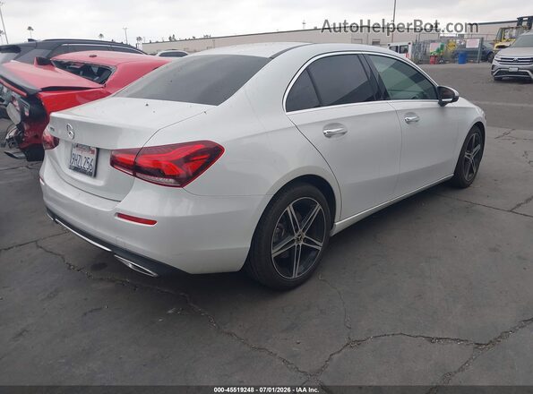 W1K3G4EB3LJ210686 2020 MERCEDES-BENZ A 220 White Rear right