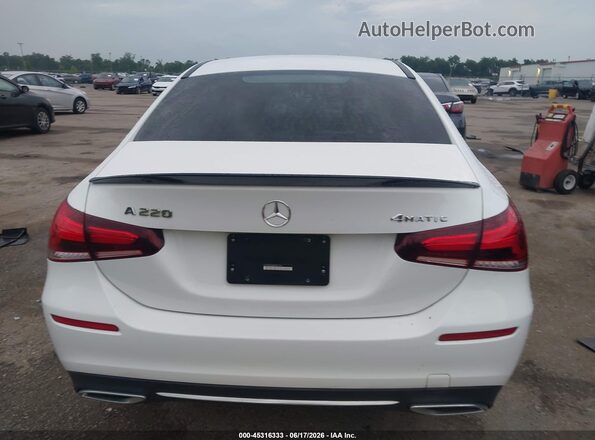 W1K3G4EB5NJ371219 2022 MERCEDES-BENZ A 220 White 