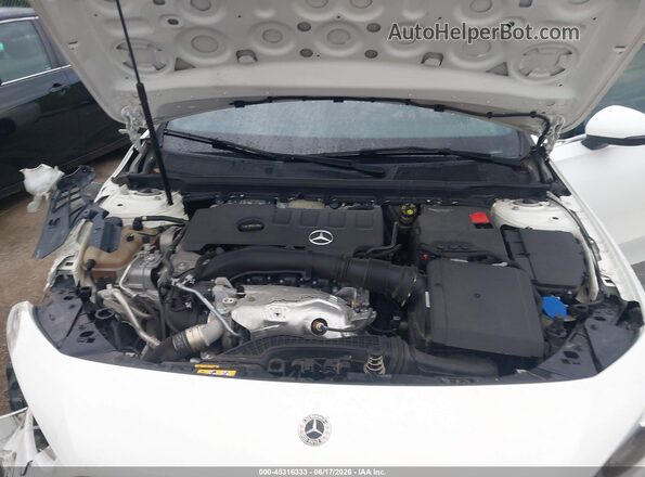 W1K3G4EB5NJ371219 2022 MERCEDES-BENZ A 220 White Հետևի տեսք