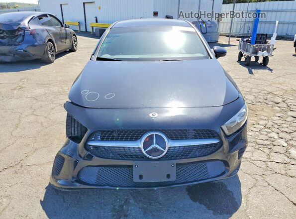 W1K3G4EB7MJ257026 2021 MERCEDES-BENZ A Black Widok z przodu