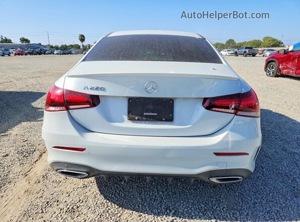 W1K3G4EB9LJ209087 2020 MERCEDES-BENZ A White უკანა ხედი