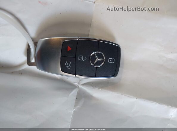 W1K3G4EBXNJ337065 2022 MERCEDES-BENZ A 220 White Առջևի վահանակի տեսք