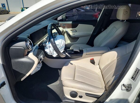 W1K3G4FB0NJ357002 2022 MERCEDES-BENZ A White Սալոնի դիմացի տեսք