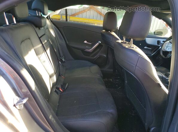W1K3G4FB6MJ285947 2021 MERCEDES-BENZ A Gray Widok tylnych siedzeń