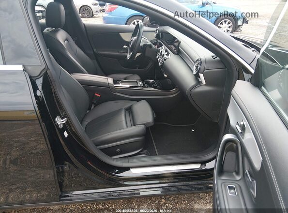 W1K5J4HB7SN518960 2025 MERCEDES-BENZ CLA-CLASS Black Vista interior delantera
