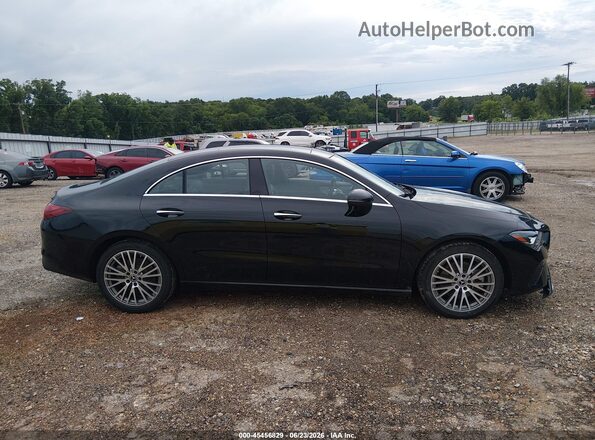 W1K5J4HB7SN518960 2025 MERCEDES-BENZ CLA-CLASS Black Vista interior trasera