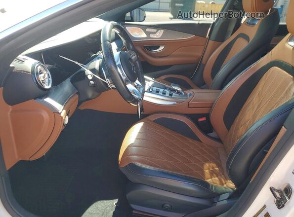 W1K7X5KB4MA037936 2021 MERCEDES-BENZ AMG Белый Вид салона спереди