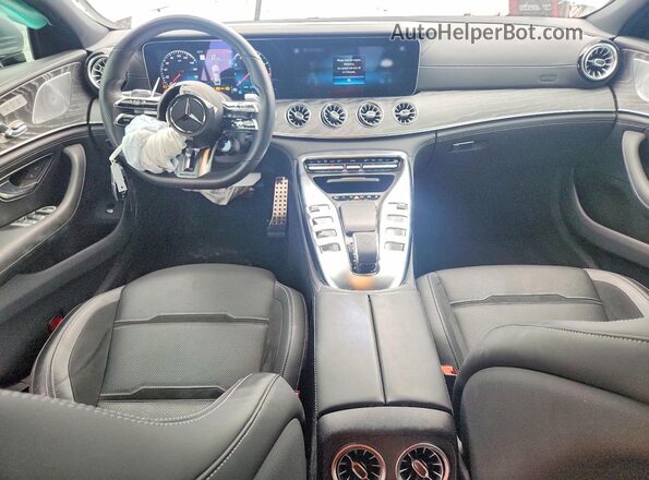 W1K7X5KB7NA045790 2022 MERCEDES-BENZ AMG Gray Dashboard view