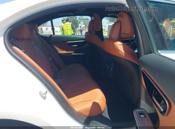 W1KAF4GB2SR238809 2025 MERCEDES-BENZ C-CLASS White Vista de la etiqueta del VIN