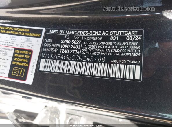 W1KAF4GB2SR245288 2025 MERCEDES-BENZ C-CLASS Black Widok komory silnika