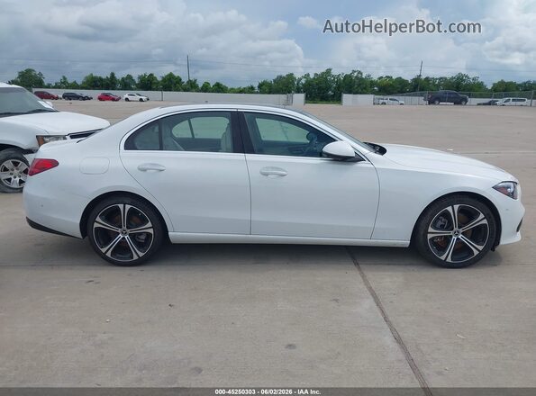 W1KAF4GB6NR031568 2022 MERCEDES-BENZ C-CLASS White Вид задньої частини салону