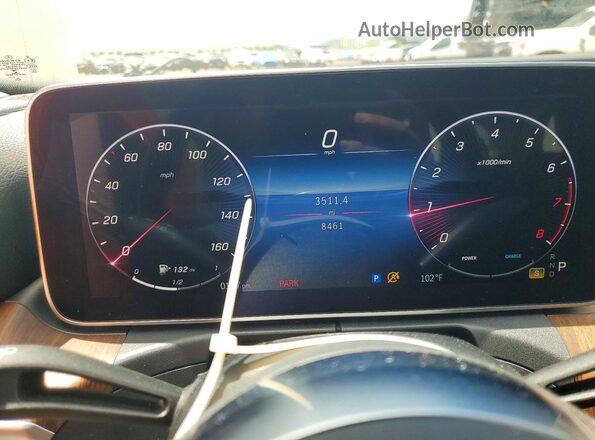 W1KAF4GB6PR082491 2023 MERCEDES-BENZ C Silver ხელსაწყოთა პანელის ხედი