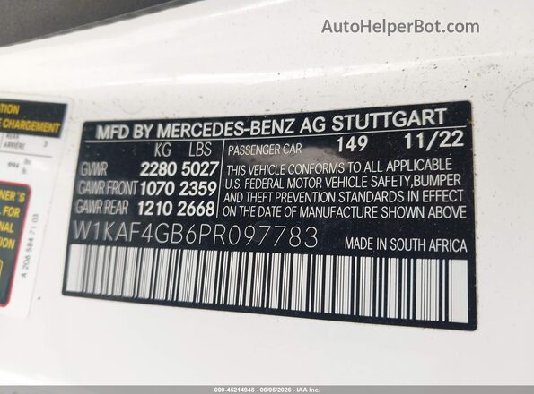 W1KAF4GB6PR097783 2023 MERCEDES-BENZ C-CLASS White Widok komory silnika