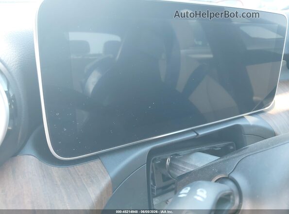 W1KAF4GB6PR097783 2023 MERCEDES-BENZ C-CLASS White Widok tylnych siedzeń