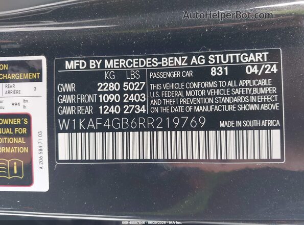W1KAF4GB6RR219769 2024 MERCEDES-BENZ C-CLASS Black Widok komory silnika