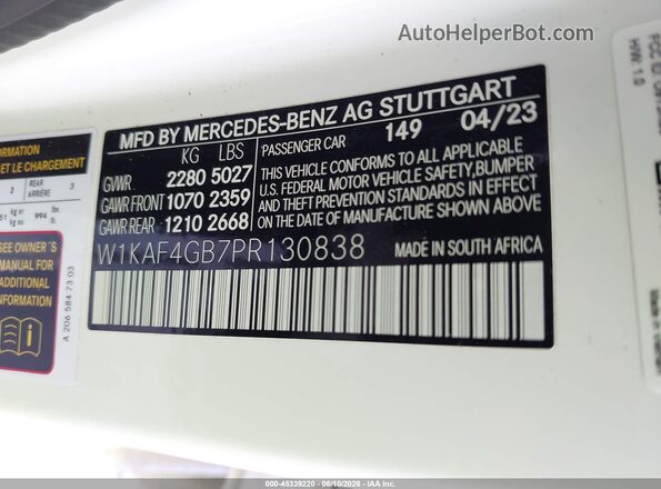 W1KAF4GB7PR130838 2023 MERCEDES-BENZ C-CLASS Black Շարժիչի բաժամունքի տեսք