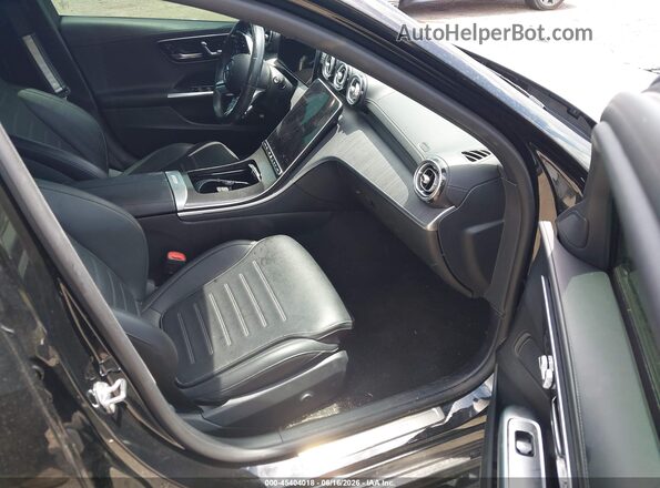 W1KAF4GB8PR076983 2023 MERCEDES-BENZ C-CLASS Black Widok wnętrza z przodu