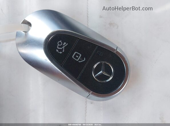 W1KAF4GBXNR009668 2022 MERCEDES-BENZ C-CLASS Gray Widok deski rozdzielczej