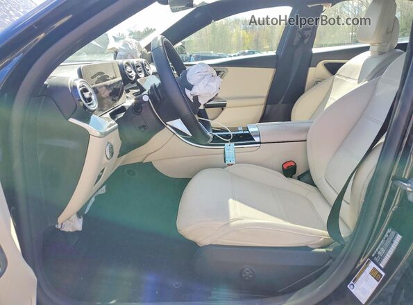 W1KAF4HB0NR018796 2022 MERCEDES-BENZ C Черный Вид салона спереди