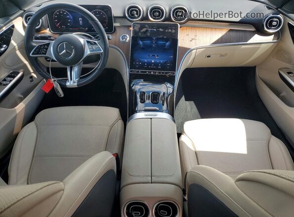 W1KAF4HB0SR244297 2025 MERCEDES-BENZ C White Vista del salpicadero