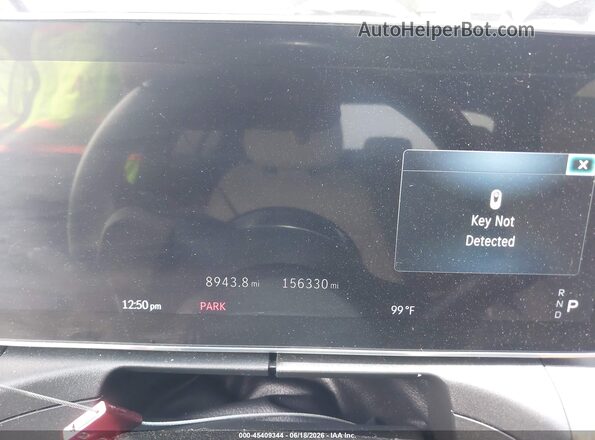 W1KAF4HB1NR050866 2022 MERCEDES-BENZ C-CLASS White Widok tylnych siedzeń