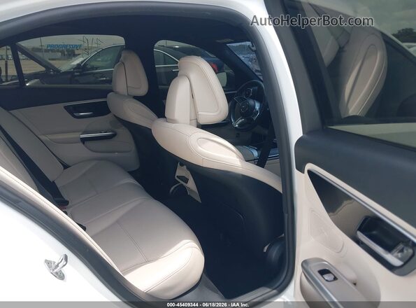 W1KAF4HB1NR050866 2022 MERCEDES-BENZ C-CLASS White Widok naklejki z numerem VIN