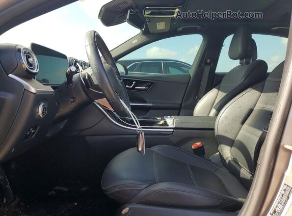 W1KAF4HB2NR016371 2022 MERCEDES-BENZ C Silver Front interior view