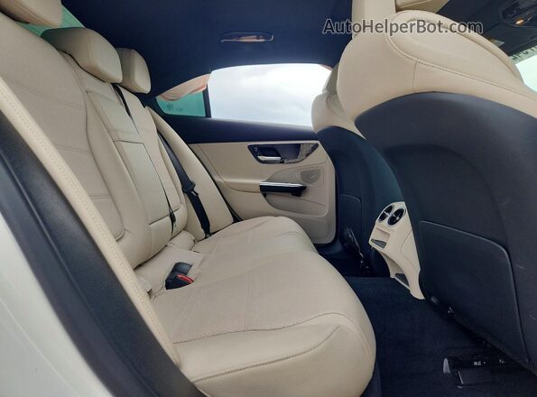 W1KAF4HB3NR063960 2022 MERCEDES-BENZ C White უკანა სავარძლების ხედი
