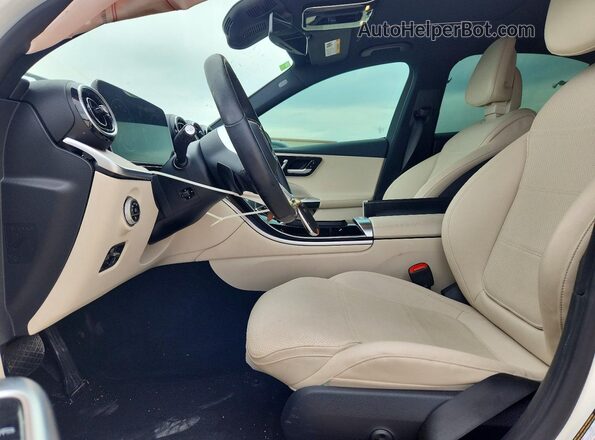 W1KAF4HB3NR063960 2022 MERCEDES-BENZ C White წინა სალონის ხედი