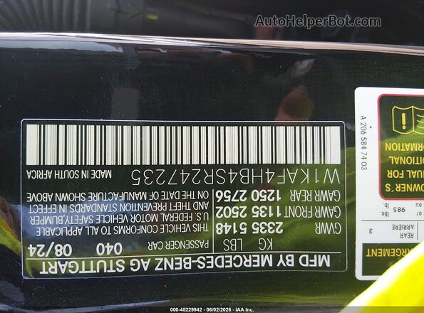 W1KAF4HB4SR247235 2025 MERCEDES-BENZ C-CLASS Black Widok komory silnika