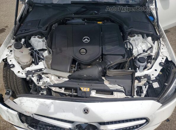 W1KAF4HB8NR049536 2022 MERCEDES-BENZ C White Vista interior trasera