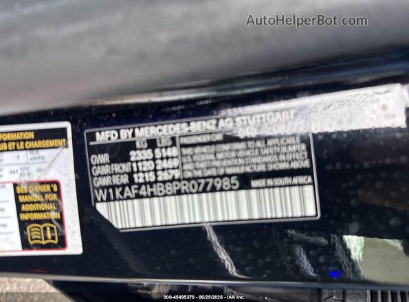 W1KAF4HB8PR077985 2023 MERCEDES-BENZ C-CLASS Black Vista del compartimento del motor