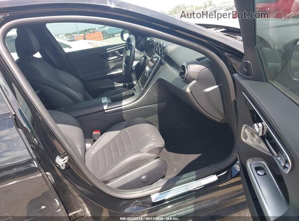 W1KAF4HB8RR221604 2024 MERCEDES-BENZ C-CLASS Черный Вид салона спереди