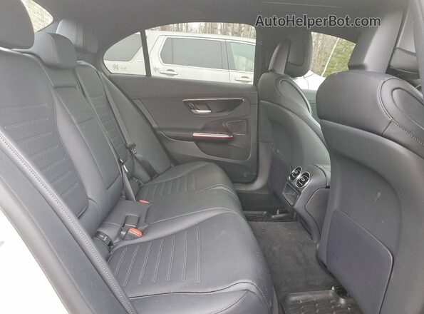 W1KAF4HBXSR248969 2025 MERCEDES-BENZ C White Vista de los asientos traseros