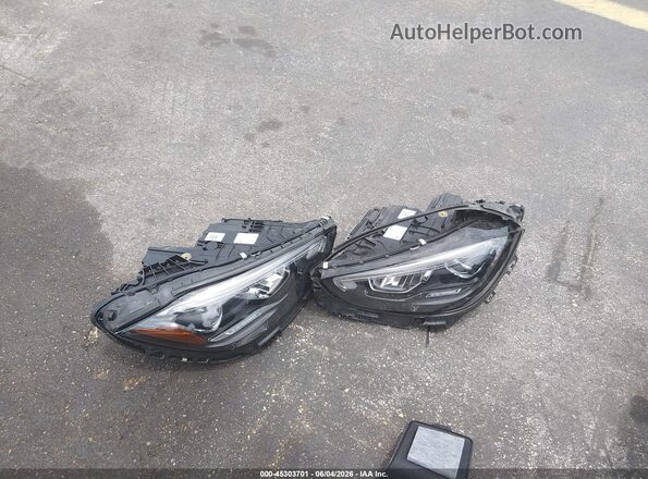 W1KAF8AB3RR219261 2024 MERCEDES-BENZ AMG C 63 Серебряный Вид щитка приборов