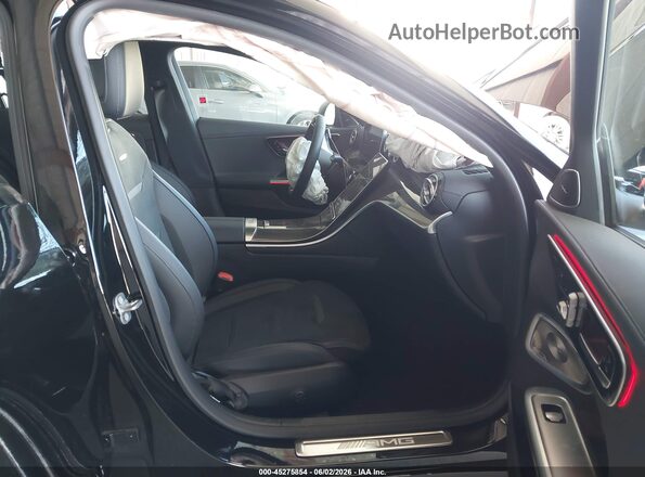W1KAF8AB5TR309695 2026 MERCEDES-BENZ AMG C 63 Черный Вид салона спереди