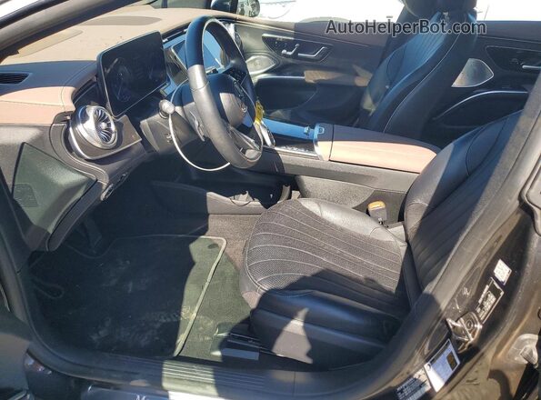 W1KCG2EB5PA031009 2023 MERCEDES-BENZ EQS Charcoal Вид салону спереду