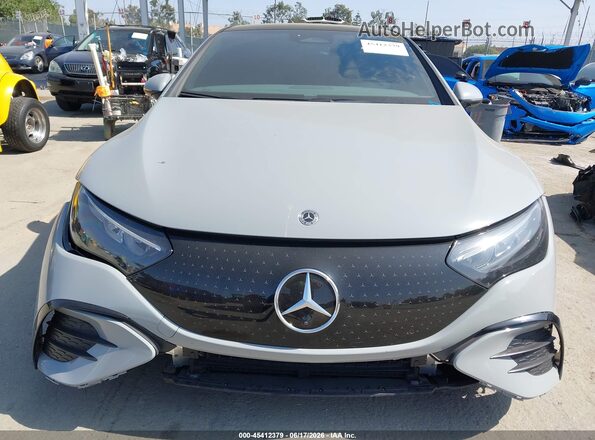 W1KEG2BB7RF051944 2024 MERCEDES-BENZ EQE 350+ Gray Rear interior view