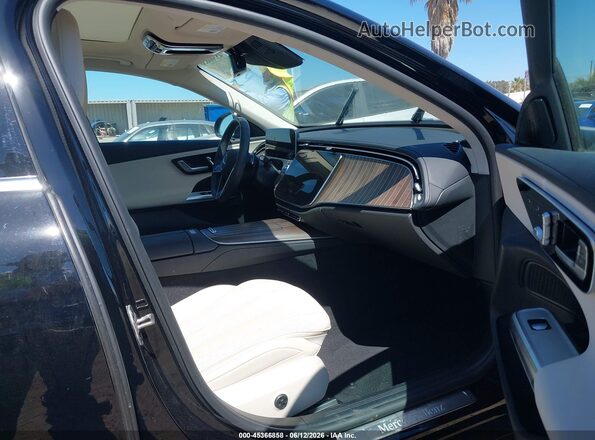 W1KLF4GB1SA100413 2025 MERCEDES-BENZ E-CLASS Black Widok wnętrza z przodu