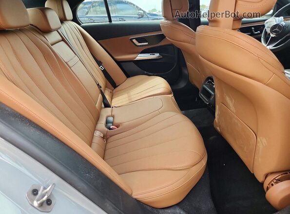 W1KLF4GBXSA135659 2025 MERCEDES-BENZ E Gray უკანა სავარძლების ხედი