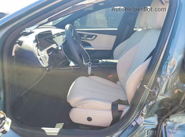 W1KLF4HB3TA230242 2026 MERCEDES-BENZ E Бирюзовый Вид салона спереди