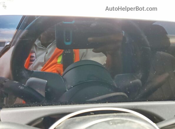 W1KLF4HB4RA050695 2024 MERCEDES-BENZ E Черный Вид щитка приборов