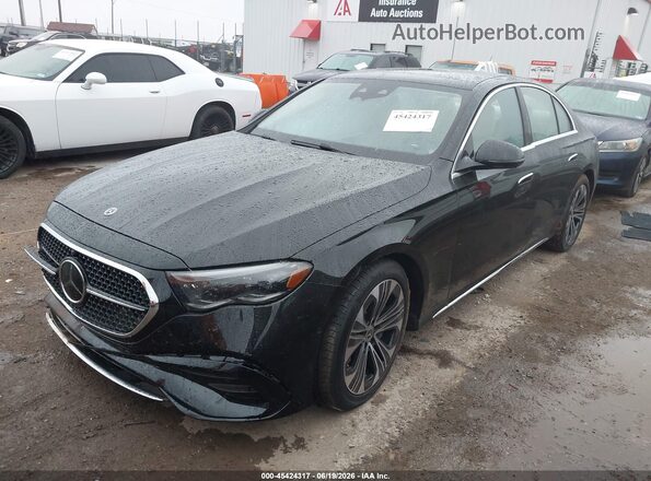 W1KLF6BB4TA259320 2026 MERCEDES-BENZ E-CLASS Черный Передняя левая четверть