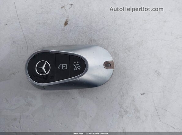 W1KLF6BB4TA259320 2026 MERCEDES-BENZ E-CLASS Черный Вид панели приборов